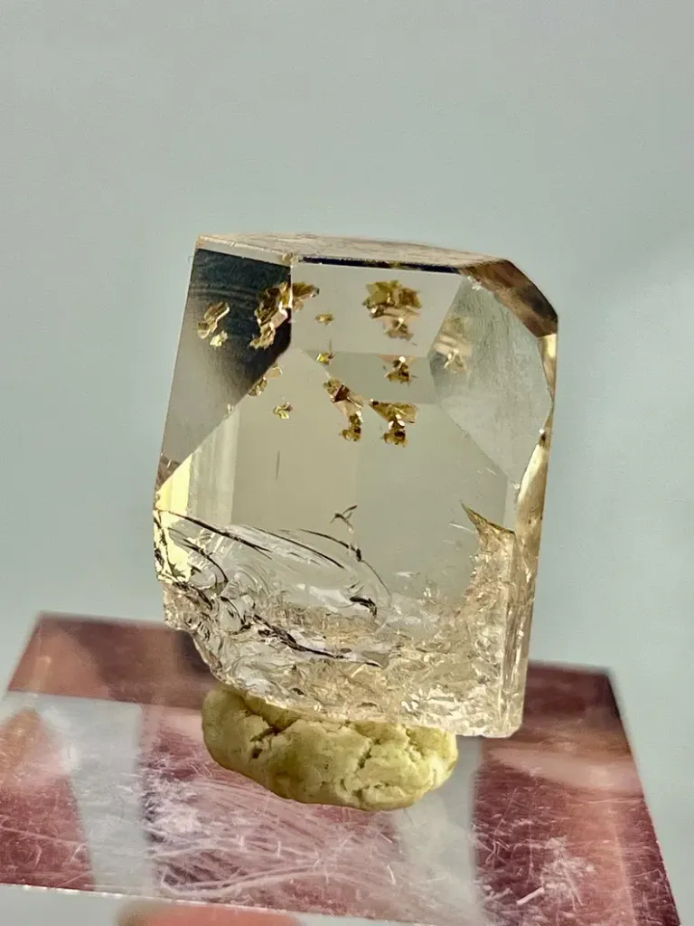 Topaz - image 2
