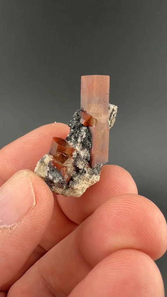 Topaz - image 2
