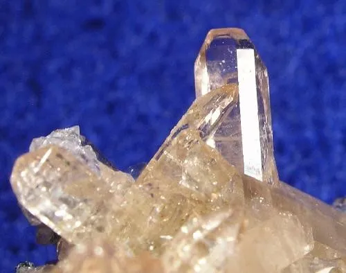 Topaz - image 2