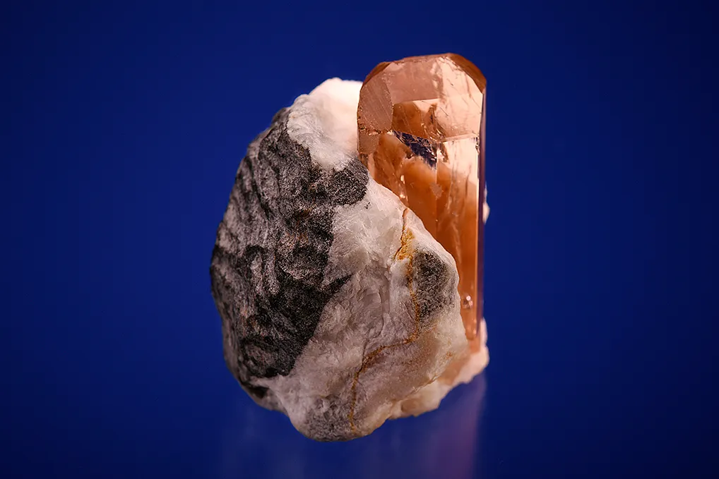 Topaz - image 2