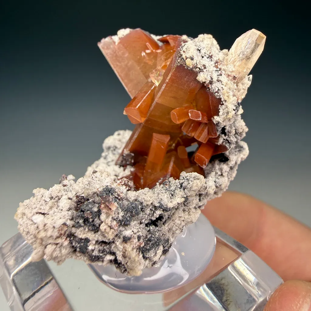 Topaz - image 3