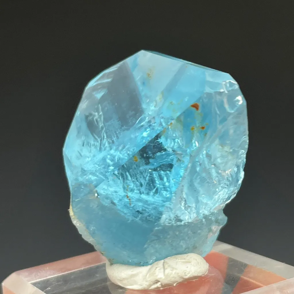 Topaz - image 4