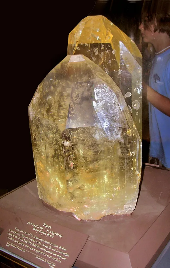 Topaz - image 1