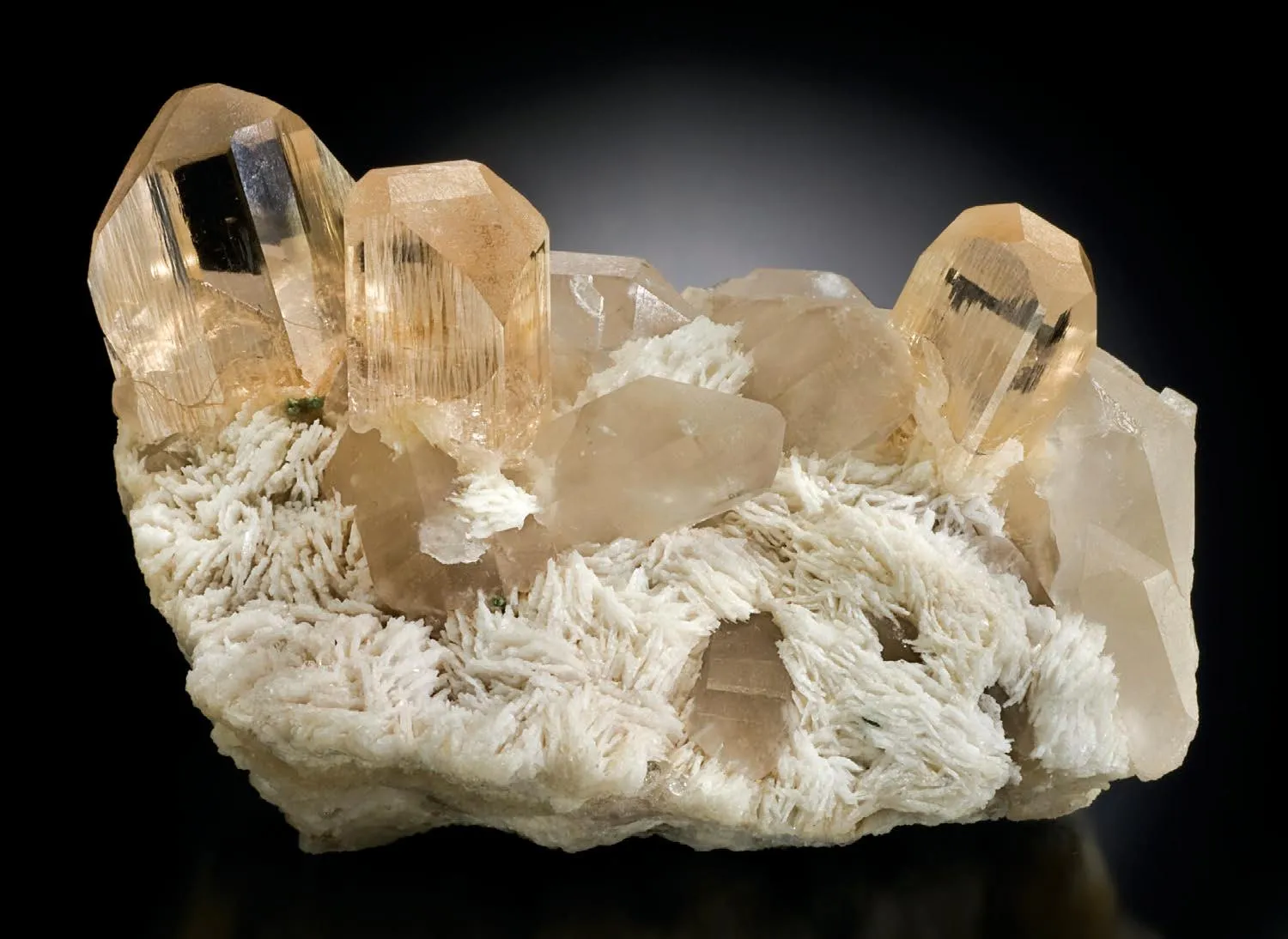 Topaz, Albite, Quartz - image 1