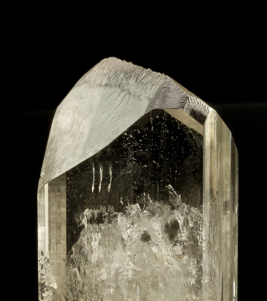 Topaz - image 2