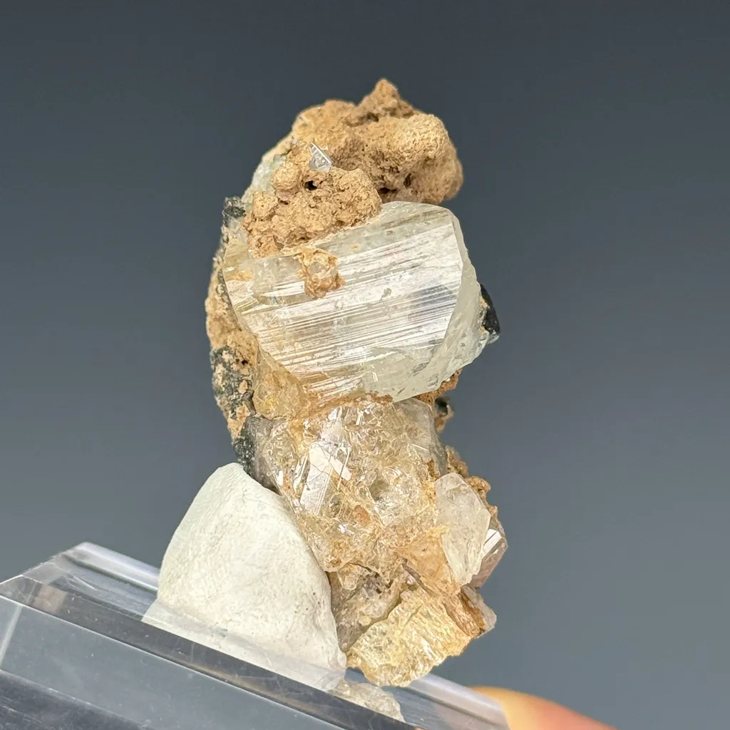 Topaz - image 4