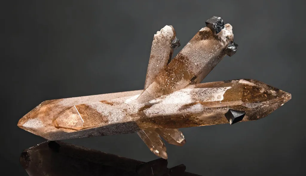 Topaz, Bixbyite image