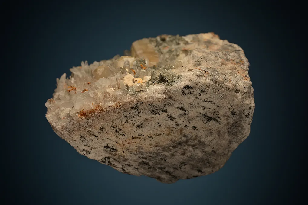 Topaz - image 4
