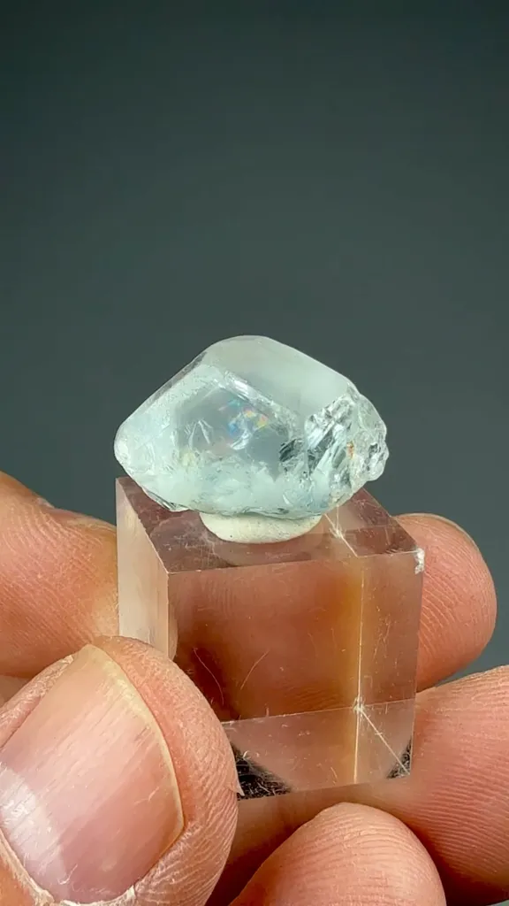 Topaz - image 2