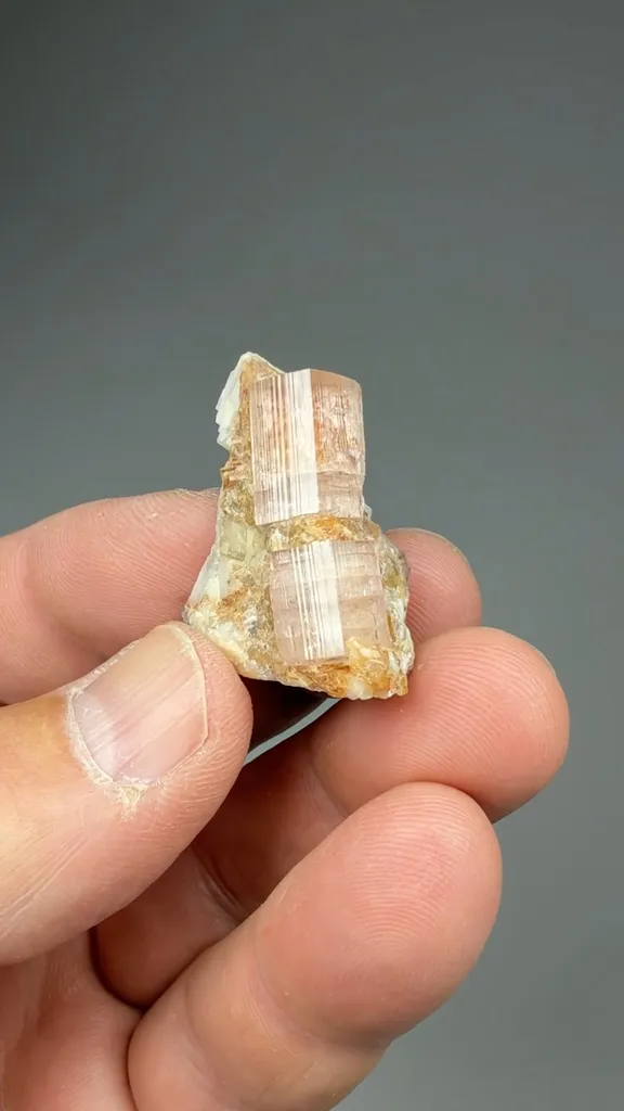 Topaz - image 2
