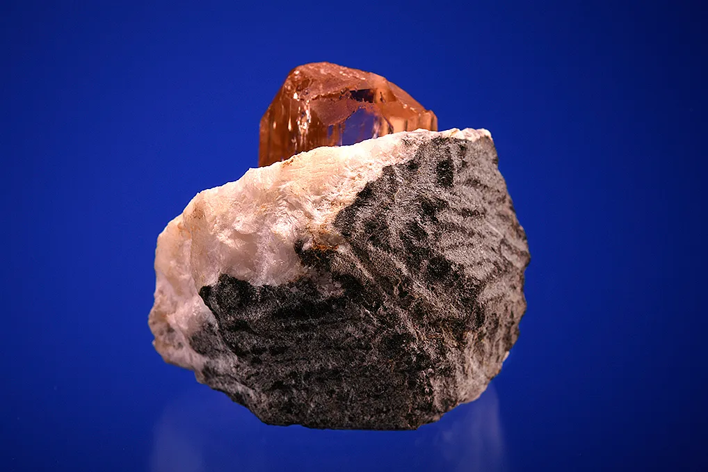 Topaz - image 3