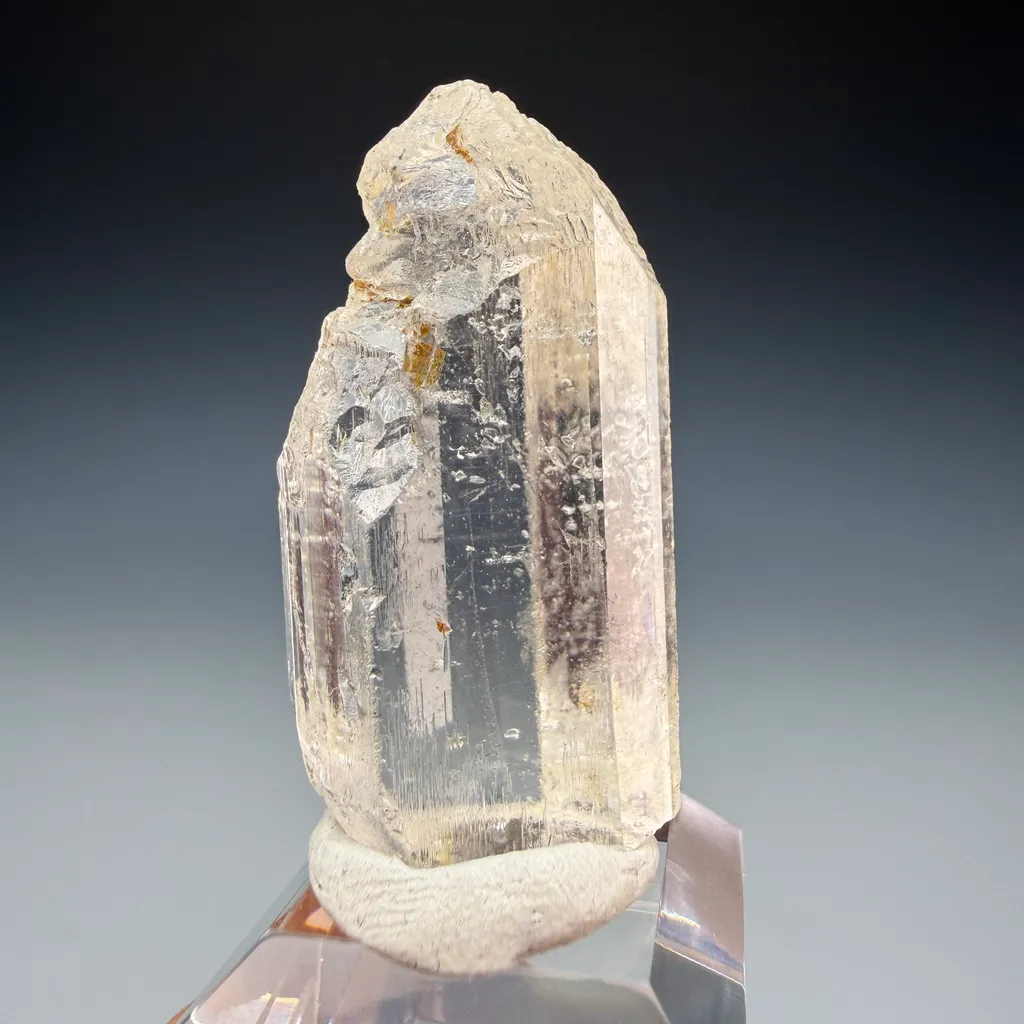 Topaz - image 3