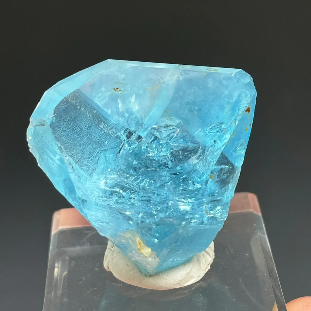 Topaz - image 3