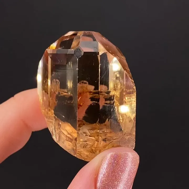 Topaz - image 2