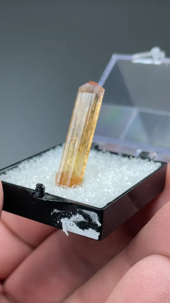 Topaz - image 2