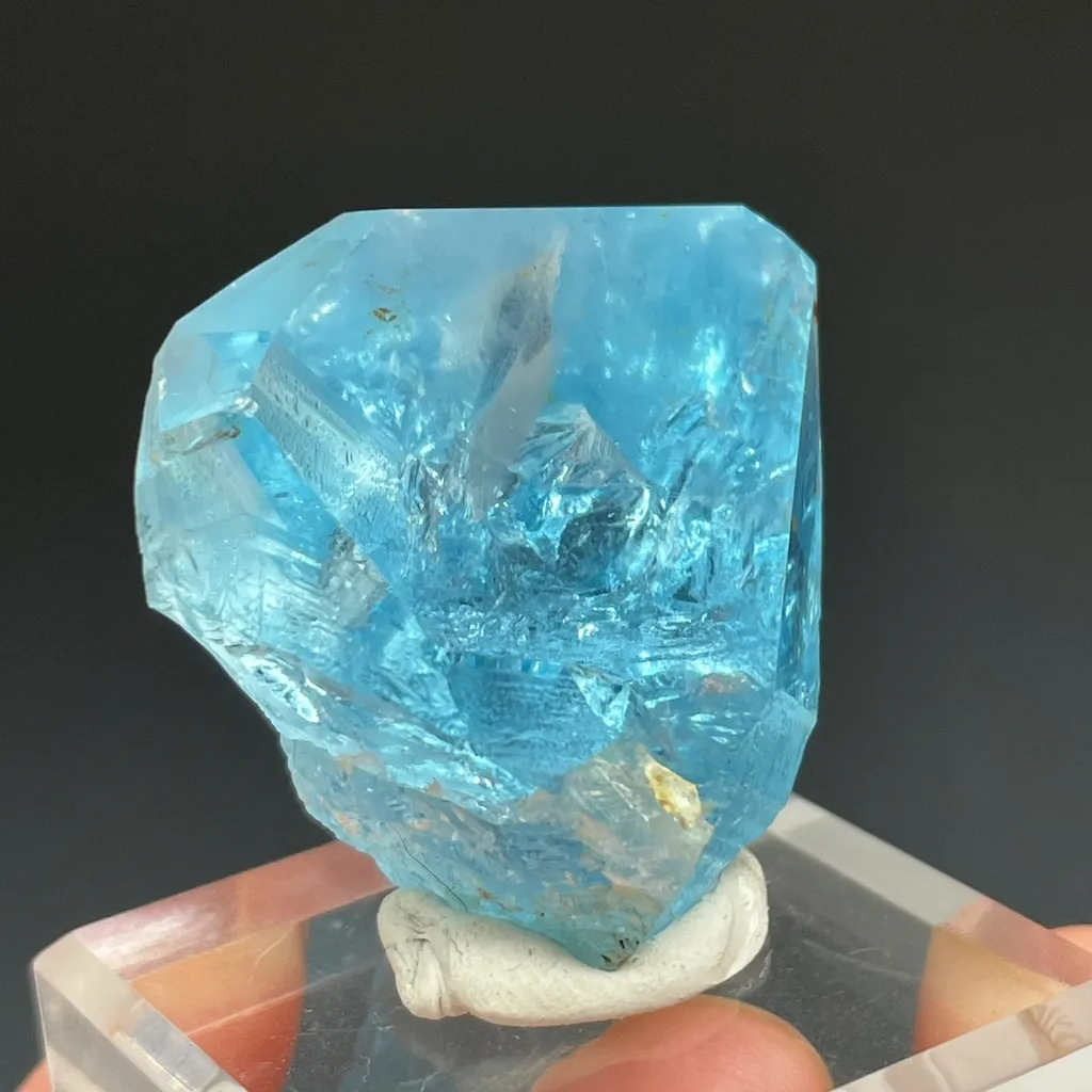 Topaz - image 5