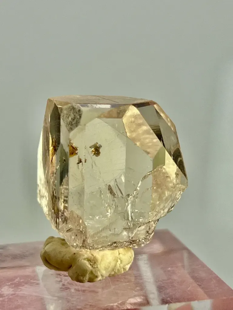 Topaz - image 6