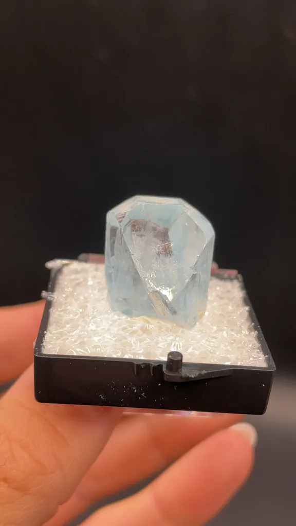 Topaz - image 2