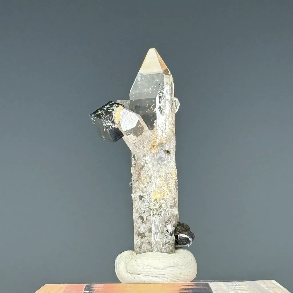 Topaz - image 3
