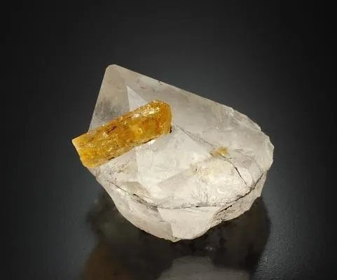 Topaz from Brazil, Minas Gerais, Ouro Preto image