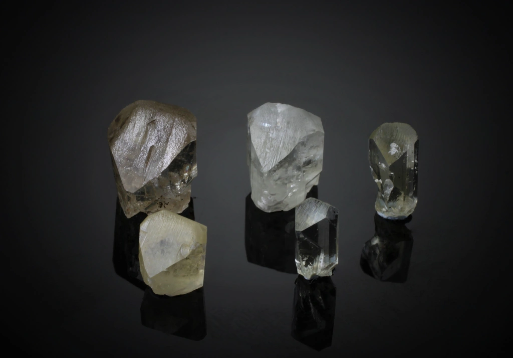 Topaz from Moina Quarry, Tasmania, Australia image