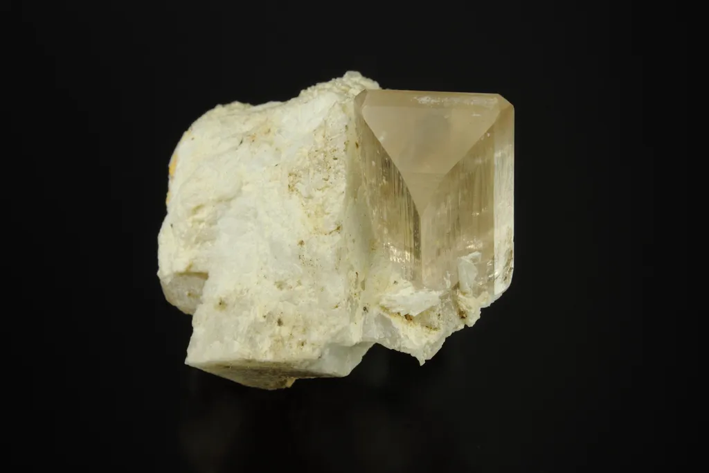 Topaz from Myanmar, Mandalay Region, Mogok Township, Mogok Valley image