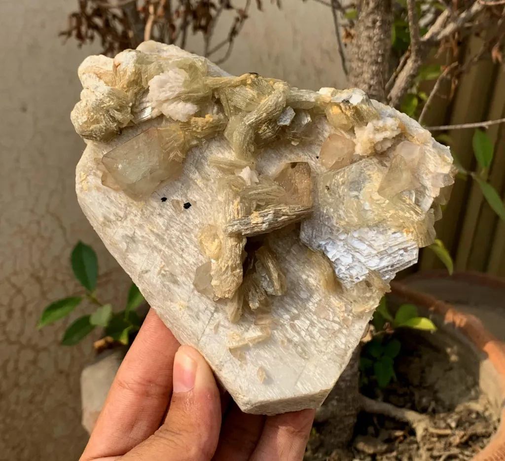 Topaz from Pakistan image