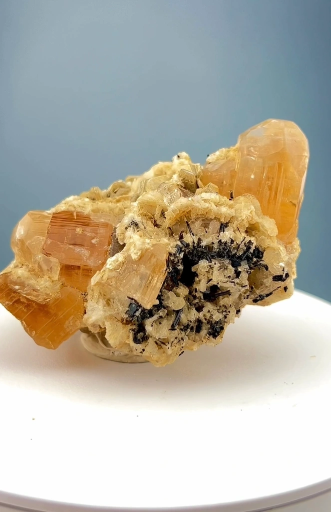 Topaz from Pakistan - image 3