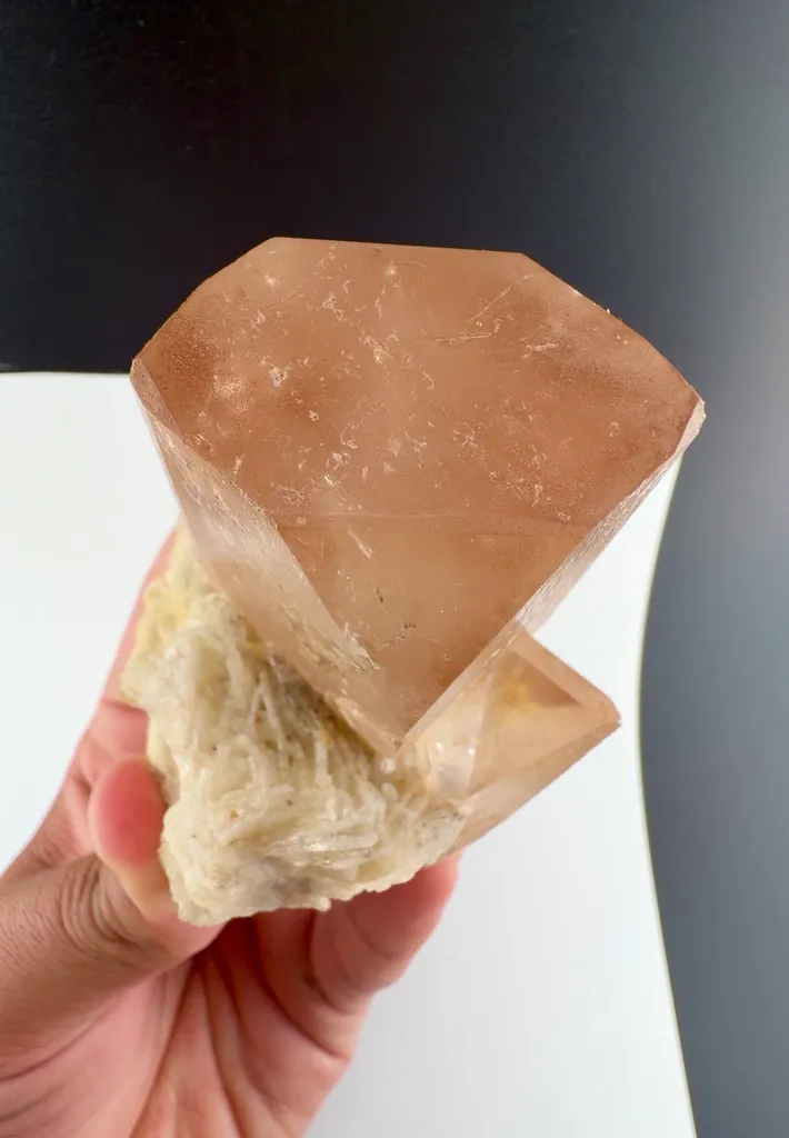 Topaz from Pakistan - image 3