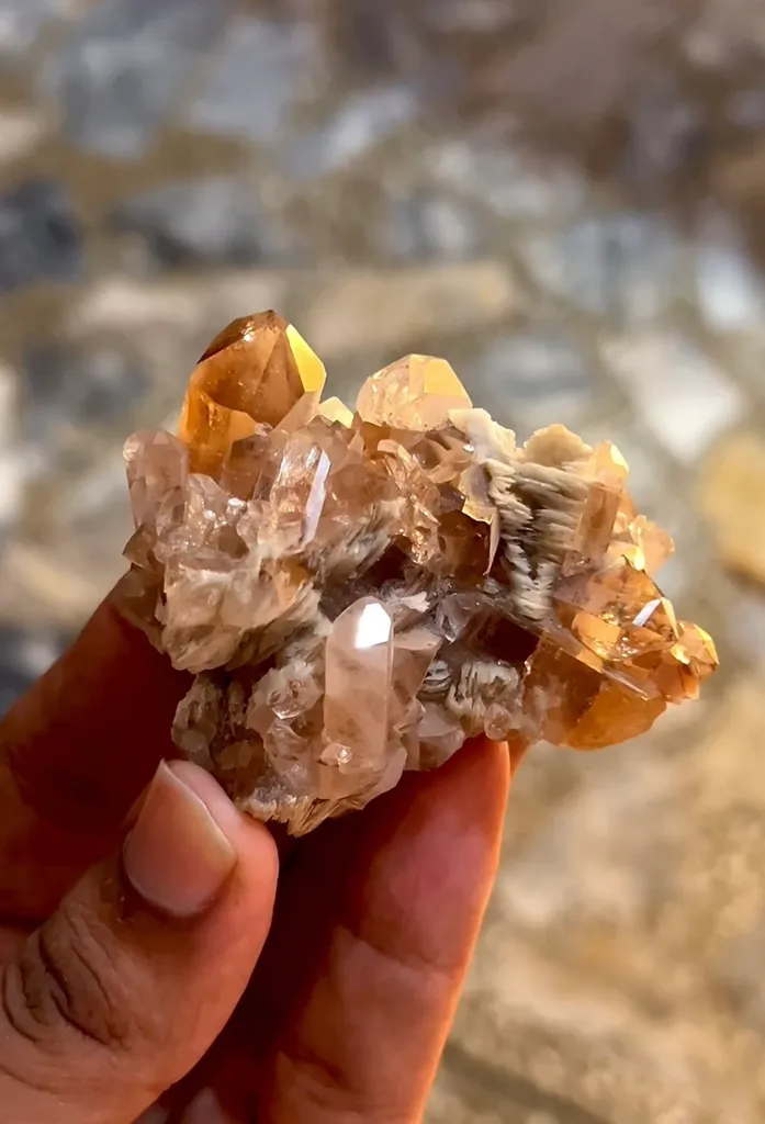 Topaz from Pakistan - image 9