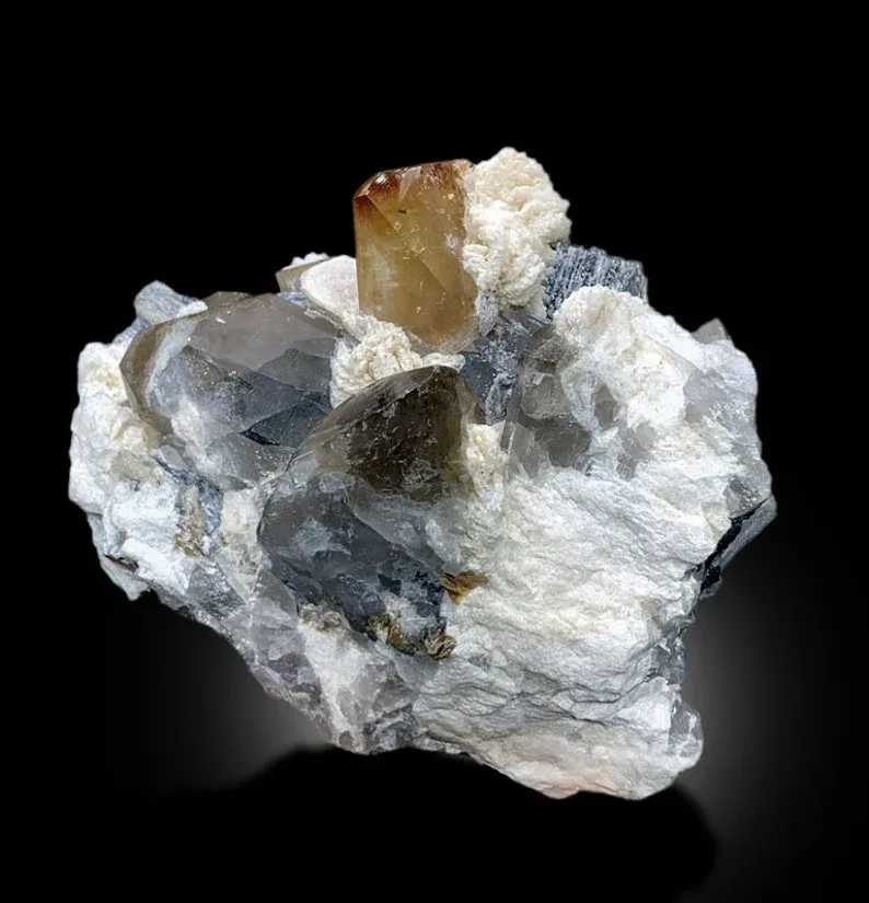 Topaz from Pakistan, Gilgit-Baltistan, Skardu District - image 4