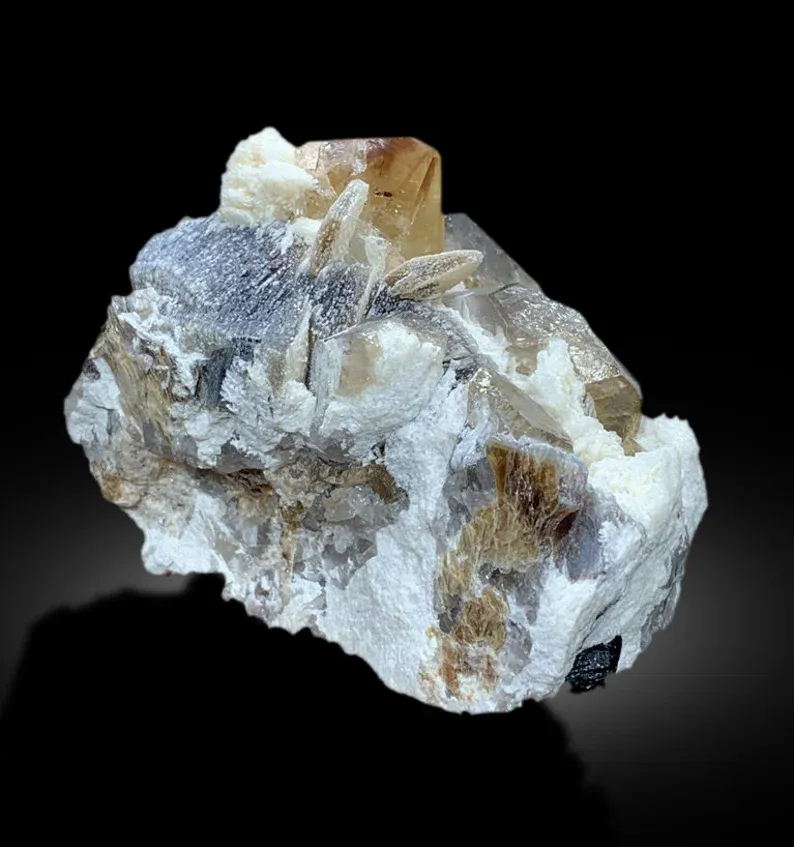 Topaz from Pakistan, Gilgit-Baltistan, Skardu District - image 6