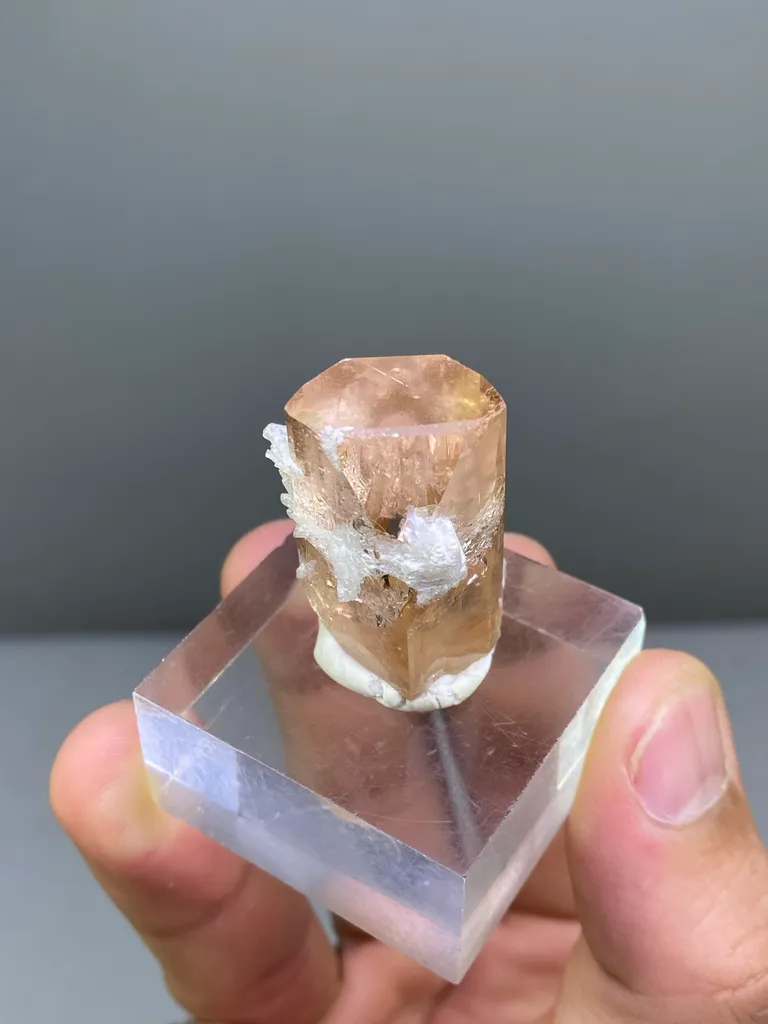 Topaz from Pakistan, Gilgit-Baltistan, Skardu District, Shigar Valley - image 4