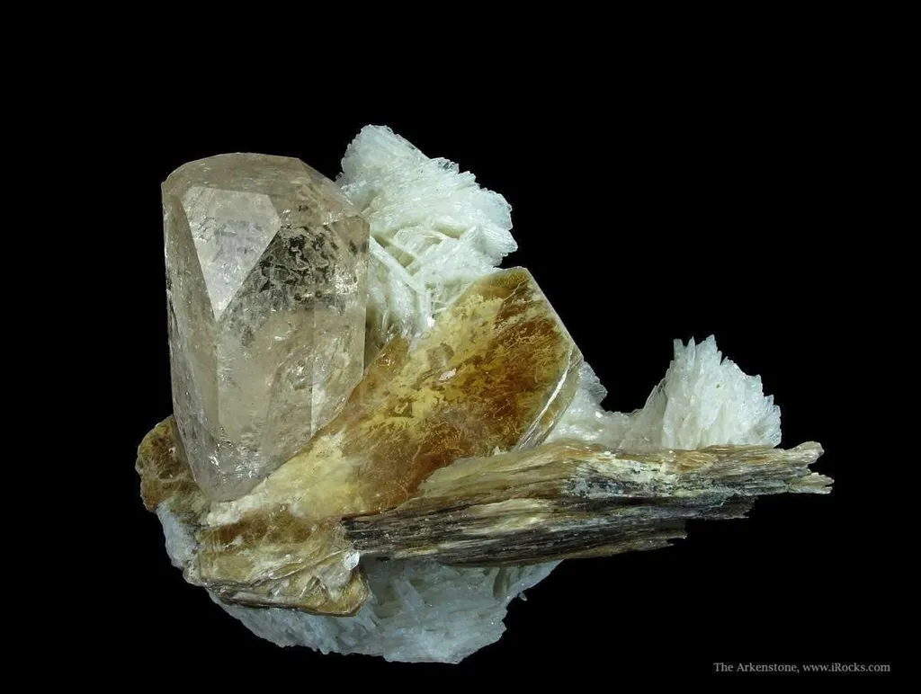 Topaz, Muscovite, Albite Var. Cleavelandite, and Fluorite image