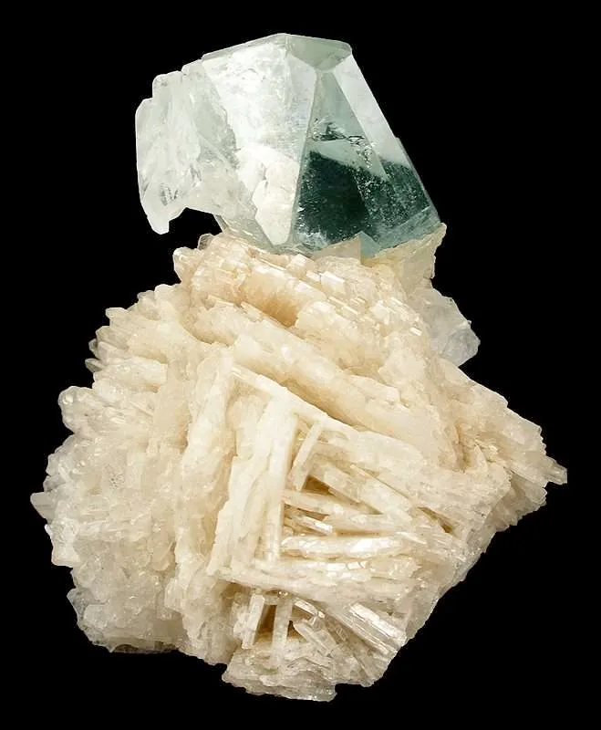 Topaz on Cleavelandite - image 3