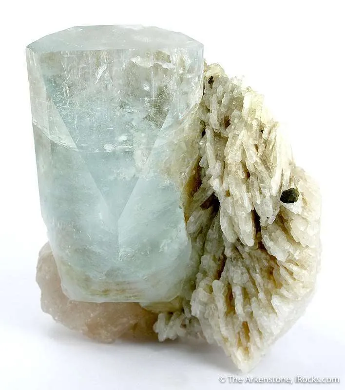 Topaz on Cleavelandite image