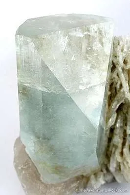 Topaz on Cleavelandite - image 3