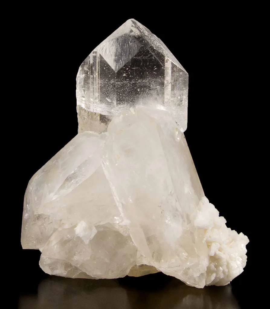 Topaz on Quartz - image 2