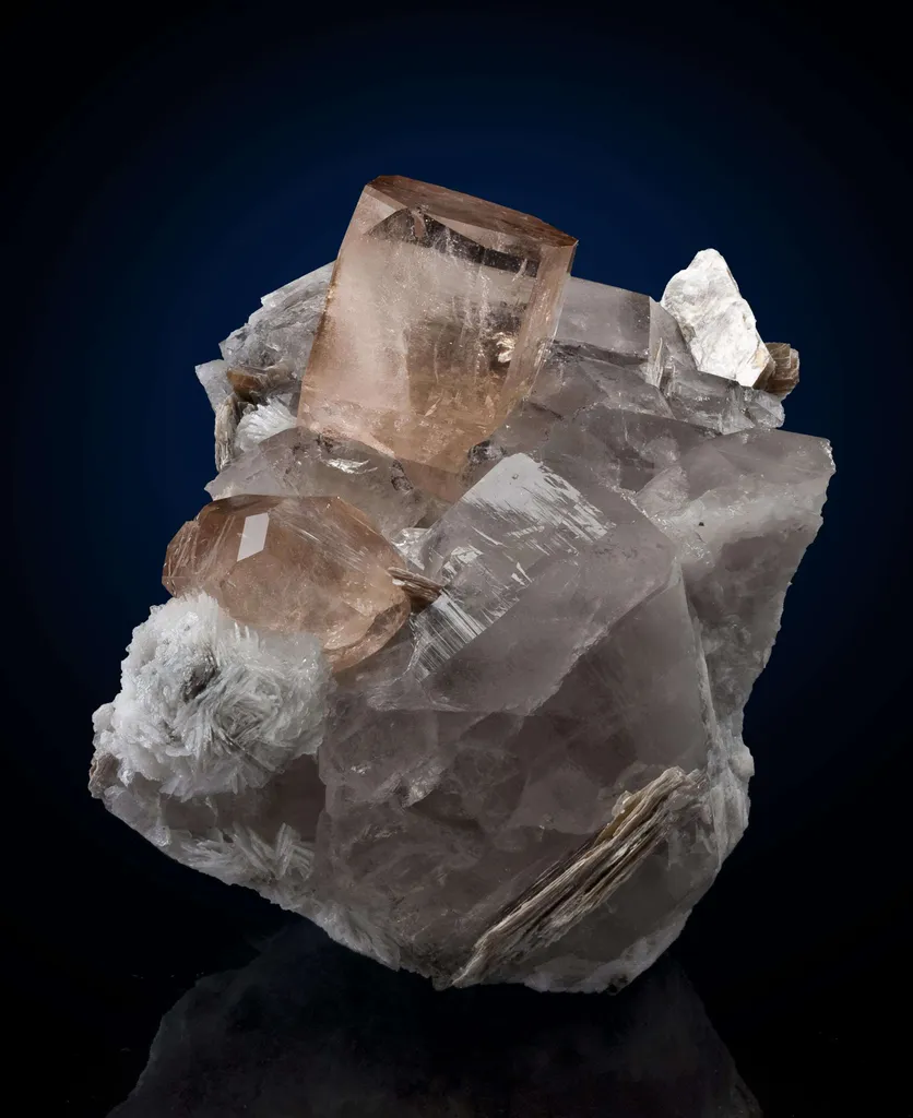 Topaz on Quartz With Muscovite - image 4