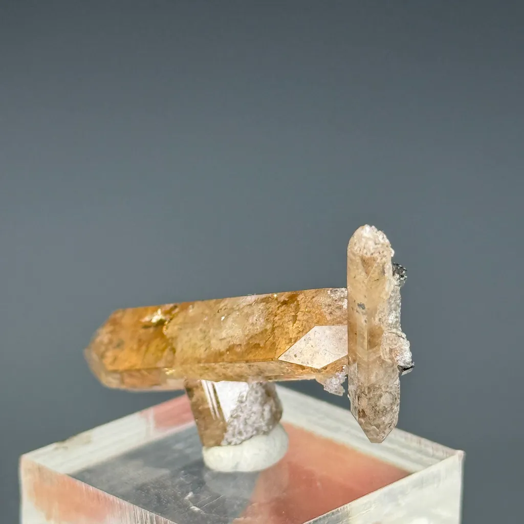 Topaz (repaired) - image 3