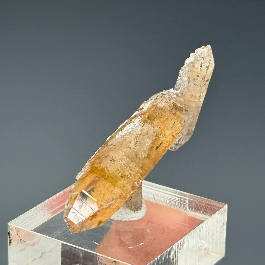 Topaz (repaired) - image 2