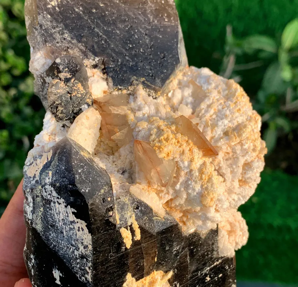 Topaz Specimen from Pakistan - image 9