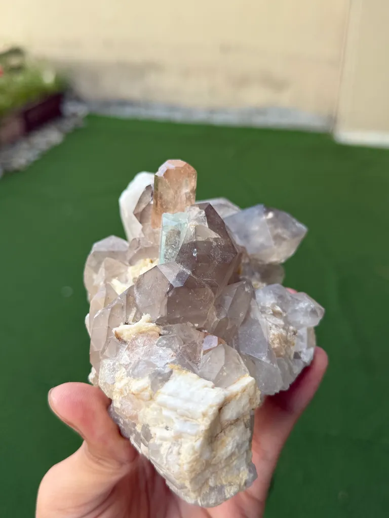 Topaz with Aquamarine and Quartz from Pakistan, Gilgit-Baltistan, Skardu District, Shigar Valley - image 3