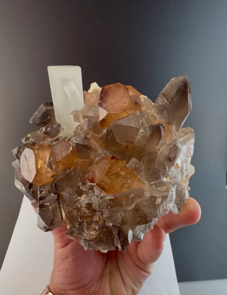 Topaz with aquamarine with Quartz from Pakistan - image 2