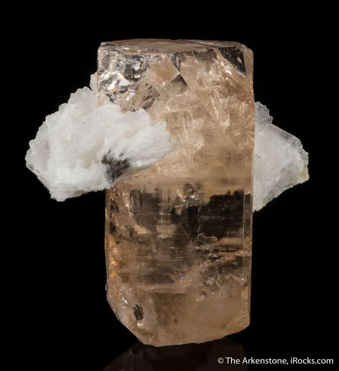 Topaz with Cleavelandite "tiara" - image 2