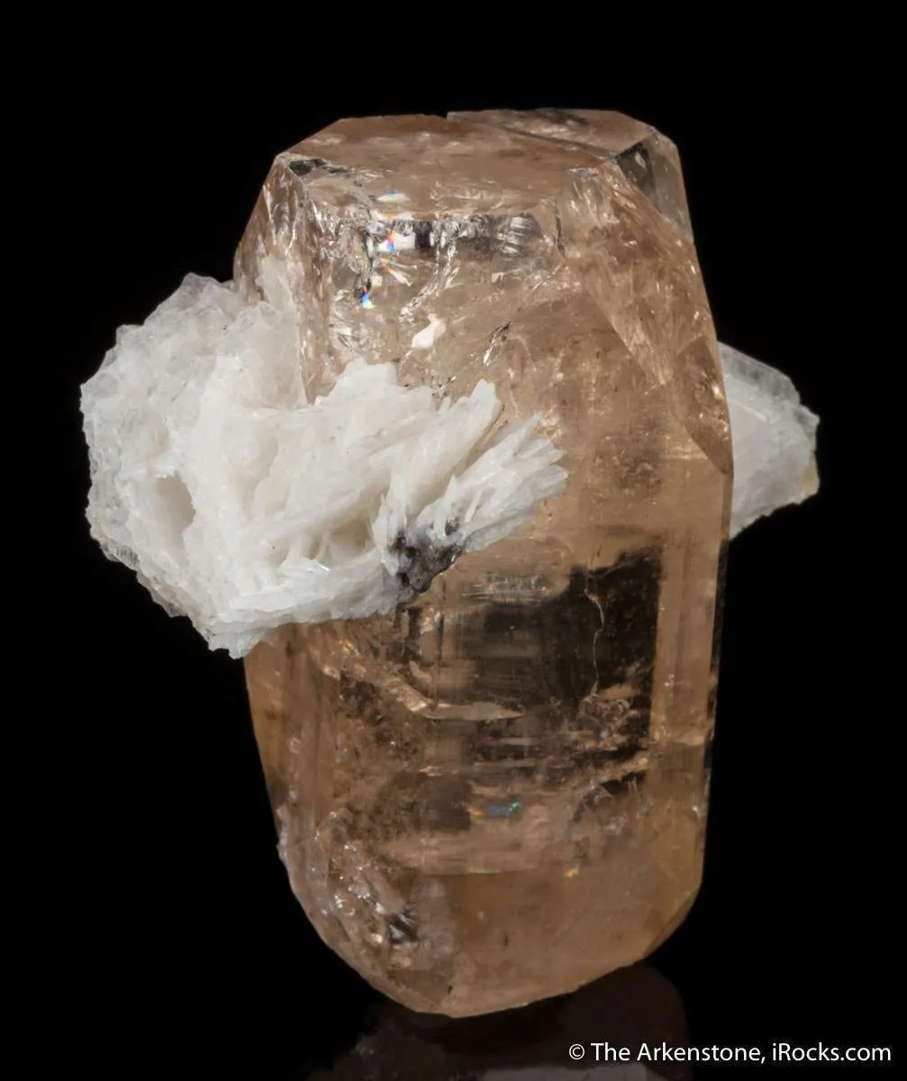 Topaz with Cleavelandite "tiara" - image 4