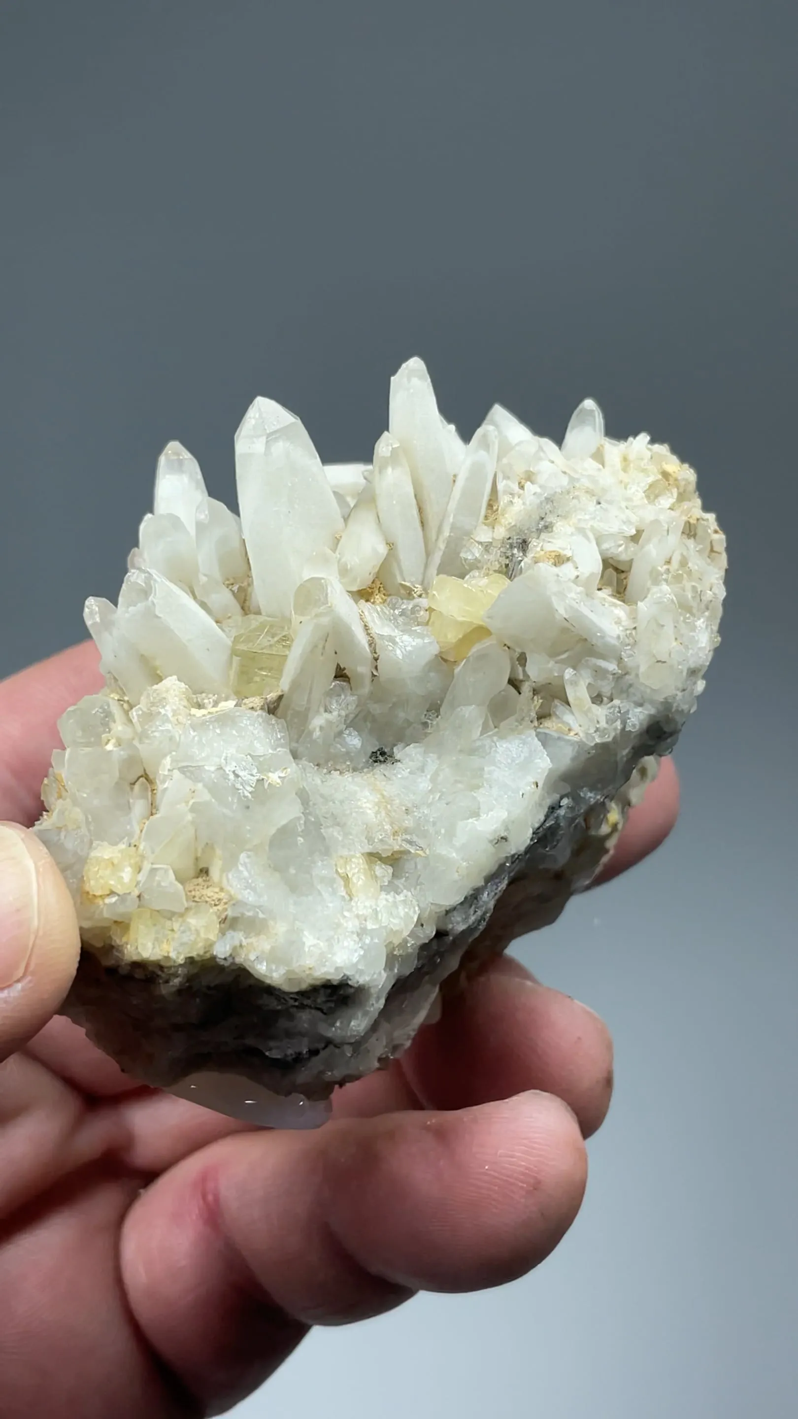 Topaz with Quartz - image 2