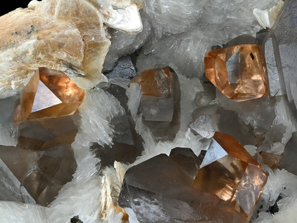 Topaz with Quartz and Muscovite on Cleavelandite - image 4