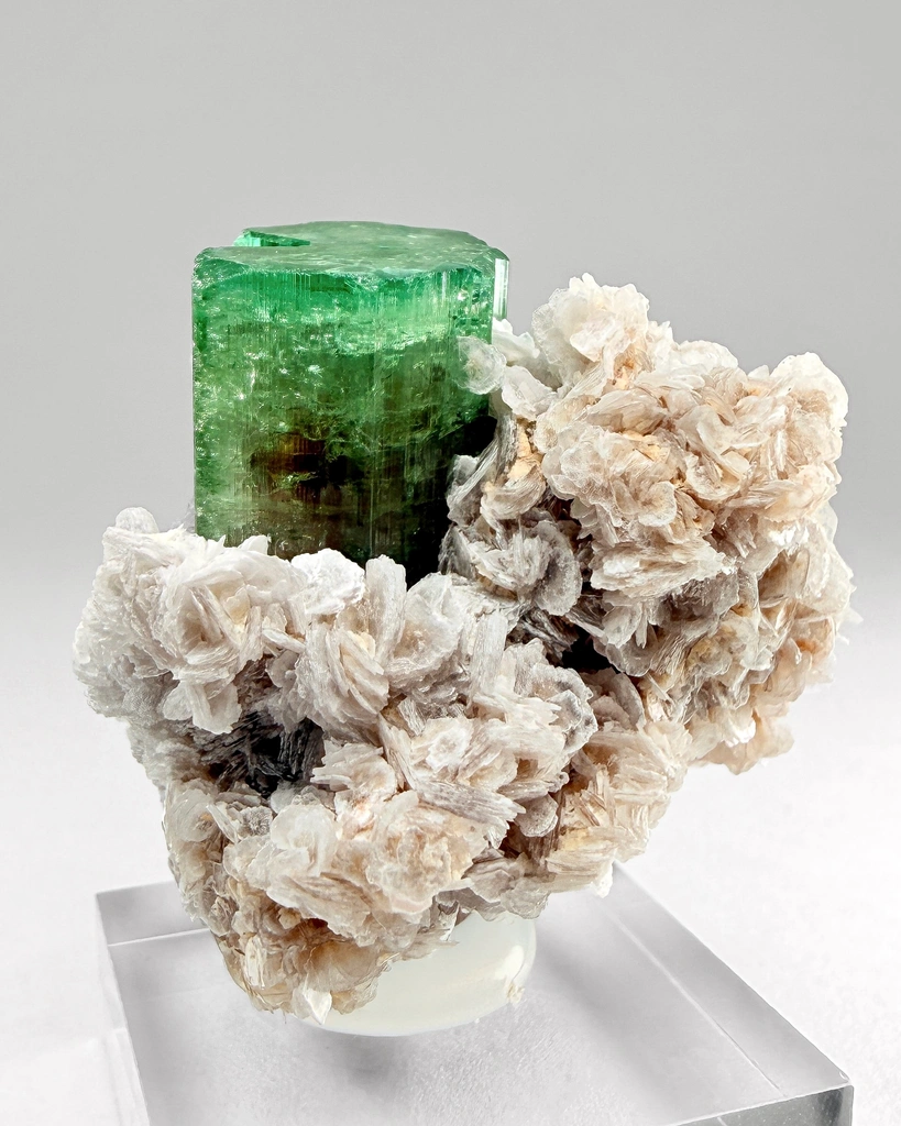 Tourmaline - image 3