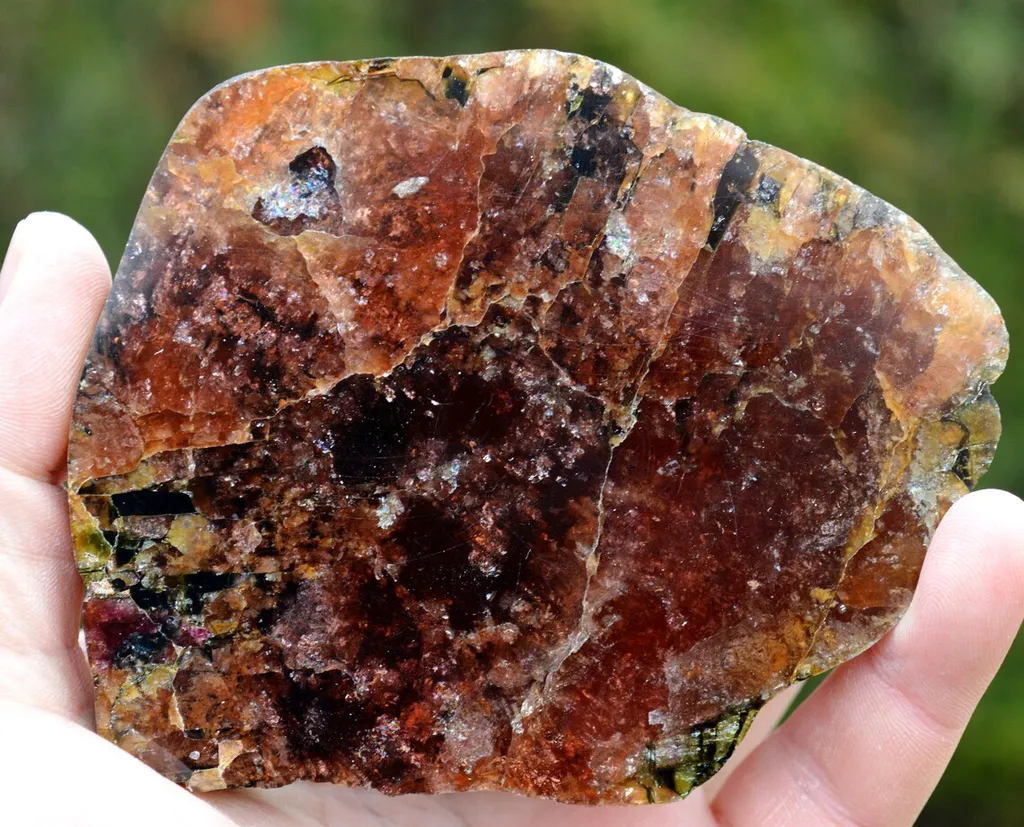 Tourmaline 149 grams - Camp Robin area, Ambohimahasoa, Haute Matsiatra, Madagascar - image 3